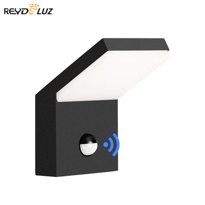 REYDELUZ 5.51" Outdoor wall light with sensor